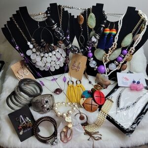 Lot Of Jewelry Bundle